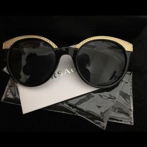 Versace sun glasses. CLEANING MY CLOSET MAKE OFFER